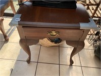 CHERRY SIDE TABLE SINGLE DRAWER