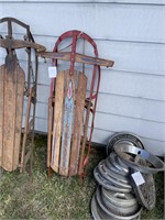 VTG wooden runner sled