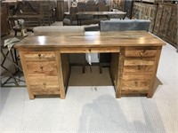 Ramola Desk