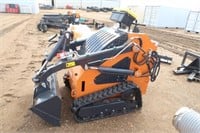 LANDHERO MINI SKID STEER LOADER