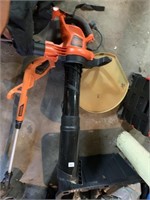 BLACK/DECKER BLOWER AND TRIMMER ELECTRIC