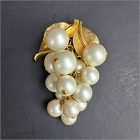 Park Lane Grape Cluster Brooch