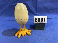Egg w/Legs & Help Sign, 5"T