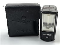 Minolta 20 Electroflash w/Case