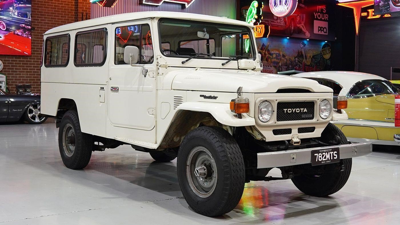 1981 TOYOTA LAND CRUISER HJ47 TROOP CARRIER