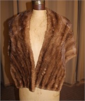 Fur stole by Edwin Reilly & Co., needs repair