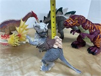 LOT OF MISC DINOSAURS
