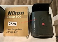 Nikon Laser 800 (living room)