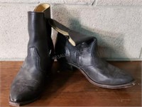 Boulet Mens Sz 9.5 Ankle Cowboy Boots