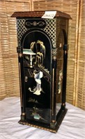 Chinoiserie Cabinet with Arch Door