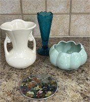 Vintage cache pots & vase