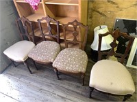 Lot with 4 antique wooden walnut wood side chairs