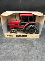 Vintage Ertl Case 5140 Toy Tractor