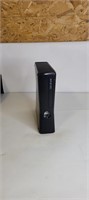 X BOX 360 GAME CONSOLE