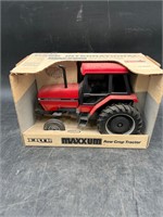Vintage Ertl Case 5120 Toy Tractor