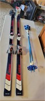 PAIR OF ROSSIGNOL 6 FOOT SKIS