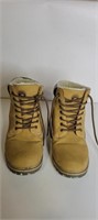 STORM MOUNTAIN BOOTS SIZE 7