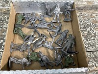 Box of lead soldiers