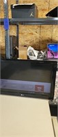 32" LG TV