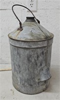 Galvanized fuel can