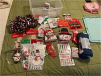 TOTE and assorted Christmas Decor- all