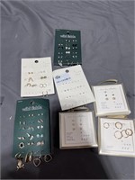 Earrings, new - 50+ pairs