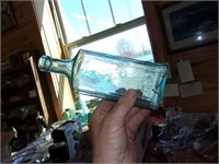 antique oneonta ny bottle has crack