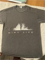 F7) Men’s medium Dirt Life t-shirt