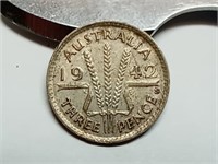 OF) 1942 S Australia silver three pence