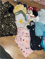 F8) 4T GIRLS clothing. TONS OF CLOTHES.