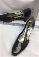 F14)  WOMENS DRESS SHOES, OLDER,  SIZE 8