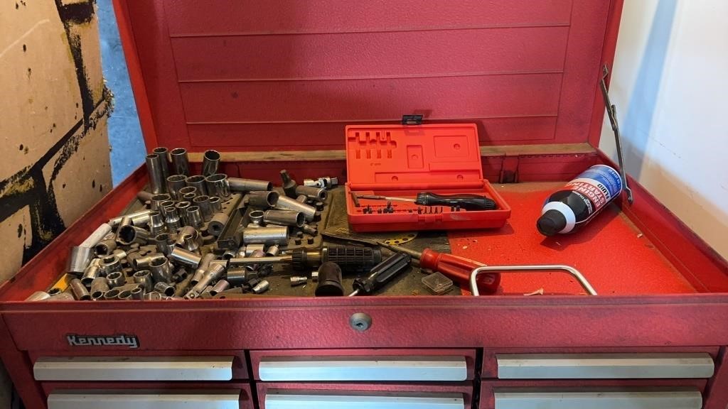 Sockets and Tool Box Drawer Contents