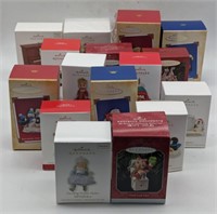 (DD) 16 Hallmark ornaments including Disney,