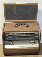 (P) Silvertone AM / Shortwave Radio with Original