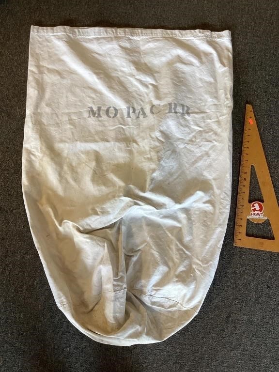 MO PAC RR bag