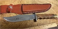 Fixed blade knife with sheath