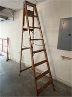 7-Ft Wooden Step Ladder