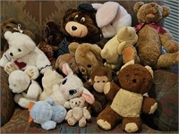 Lot of Vintage & Newer Plush Toys. Most are Gund