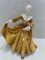 Royal Doulton Figurine - Kirsty HN2381 7 1/2 " H