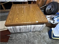 SQUARE COFFEE TABLE WITH STORAGE
