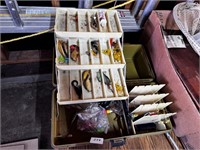 TACKLE BOX WITH CONTENT