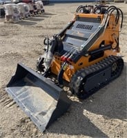 (U) 2023 LandHero Mini Skid Steer Loader