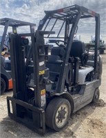 (AV) Nissan MCPL02A20LV LP Forklift