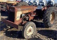 (BS) International 424 Diesel Utility Tractor