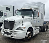 (AV) 2012 International Navistar Sleeper Cab Semi