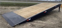 (AW) New 32,000 LBS 21' Equipment Loading Ramp