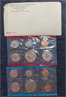 LOT, (11) 1972 UNCIRCULATED COINS