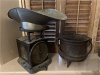 Universal Family Scale, & Cast Iron 3 Footed Pot