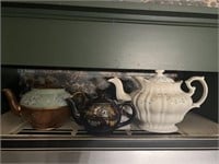 3 Teapots