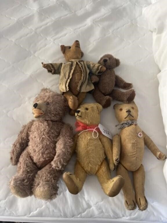 5 Jointed Bears
